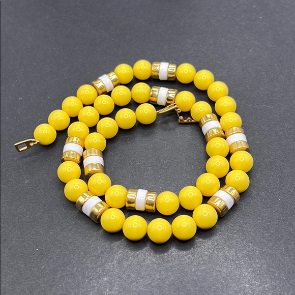 Napier Jewelry Vintage Napier Yellow Beaded Necklace Poshmark